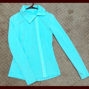 Women’s Under Armour Shirt